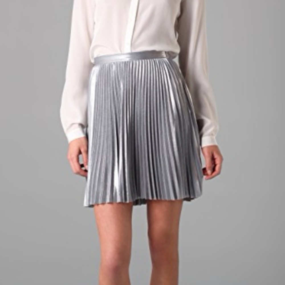 HALSTON Heritage Pleated Silver Lame Skirt Sz 2